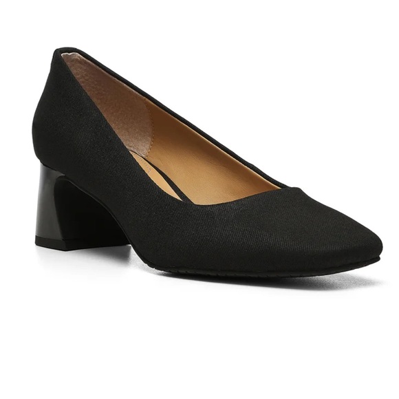 NYDJ Shoes - NYDJ Fay Stretch Pumps In BlackLast™ Denim Heel Comfort Work Shoes Sz 7.5